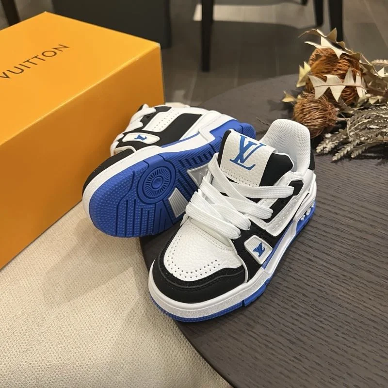 Snug LOUIS VUITTON SHOES 29513