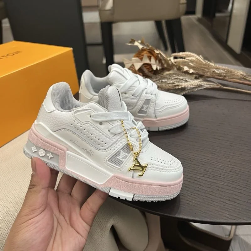 LOUIS VUITTON SHOES Resilient 29505