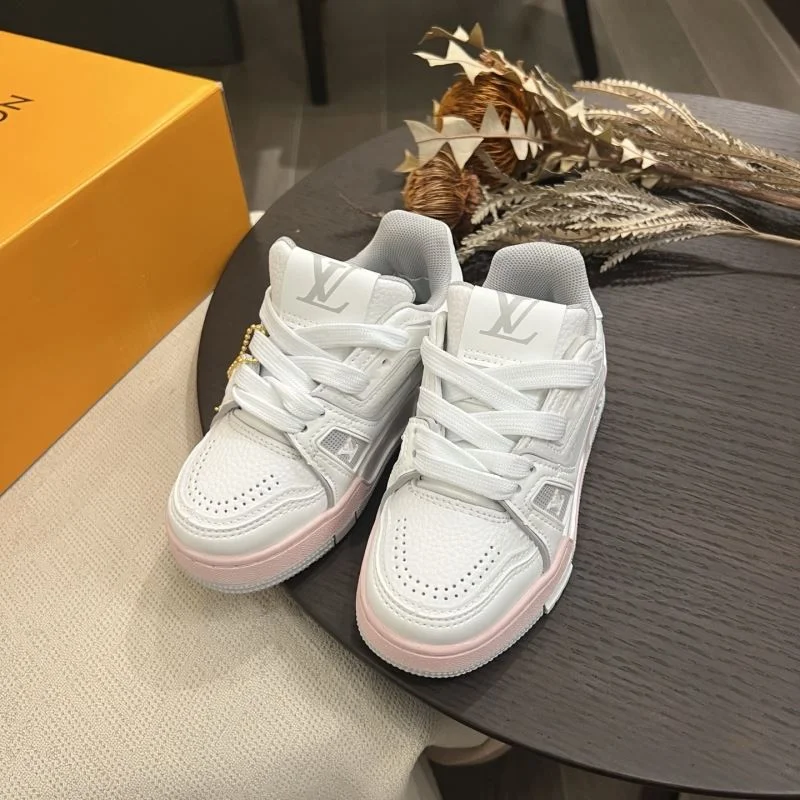 LOUIS VUITTON SHOES Resilient 29505