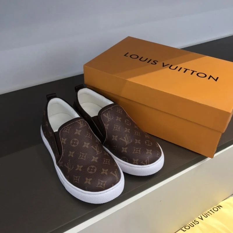 LOUIS VUITTON SHOES Stylish 30154