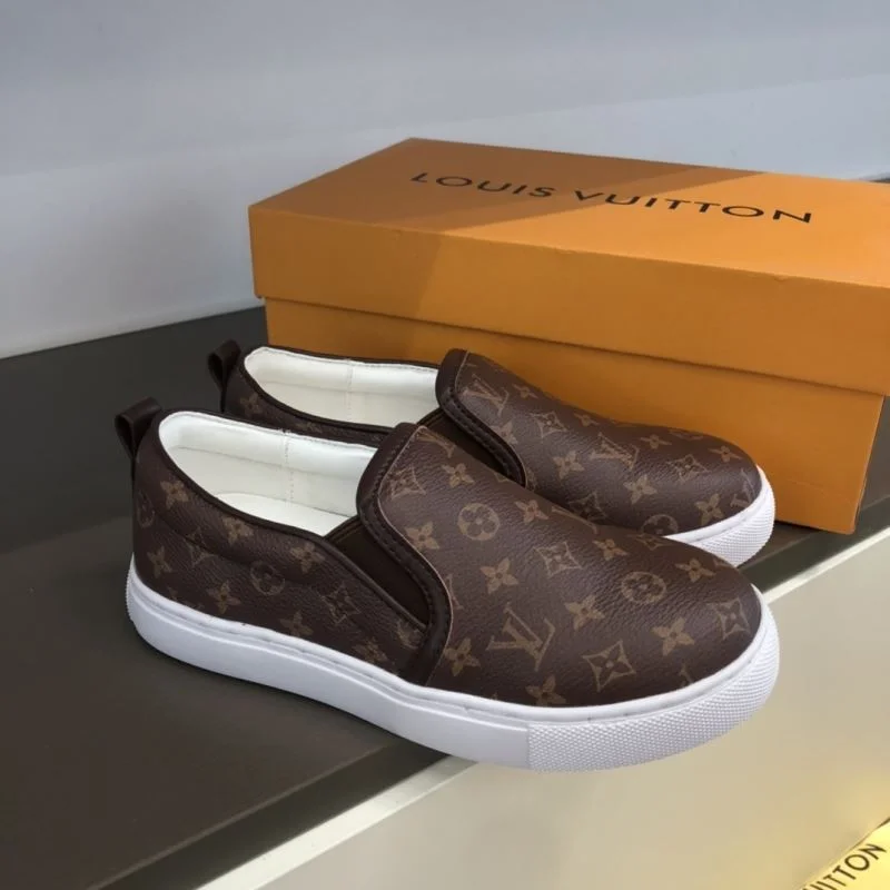 LOUIS VUITTON SHOES Stylish 30154