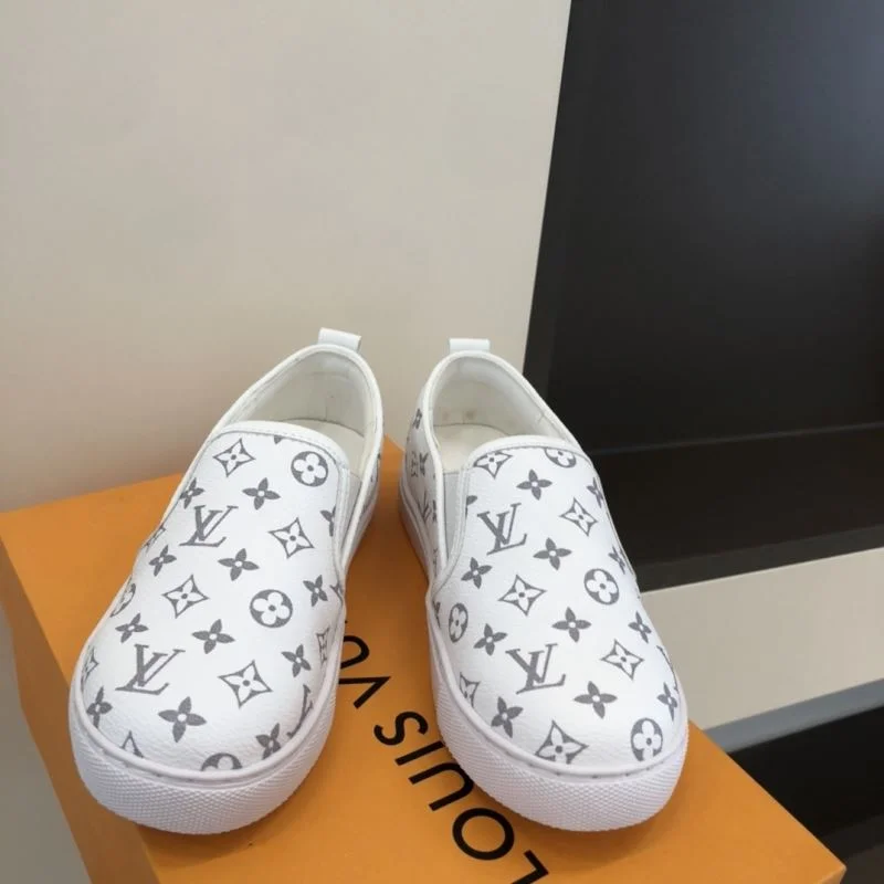 LOUIS VUITTON SHOES Chic 30158