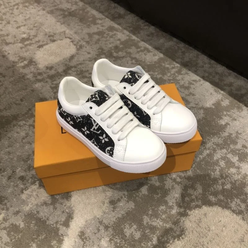 Snug LOUIS VUITTON SHOES 30150