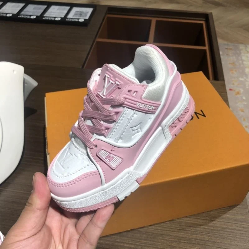 LOUIS VUITTON SHOES Supportive 30156