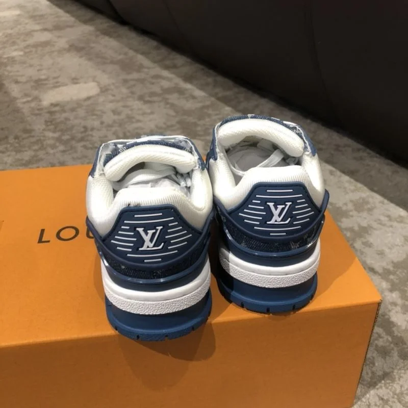 EyeCatching LOUIS VUITTON SHOES 30159