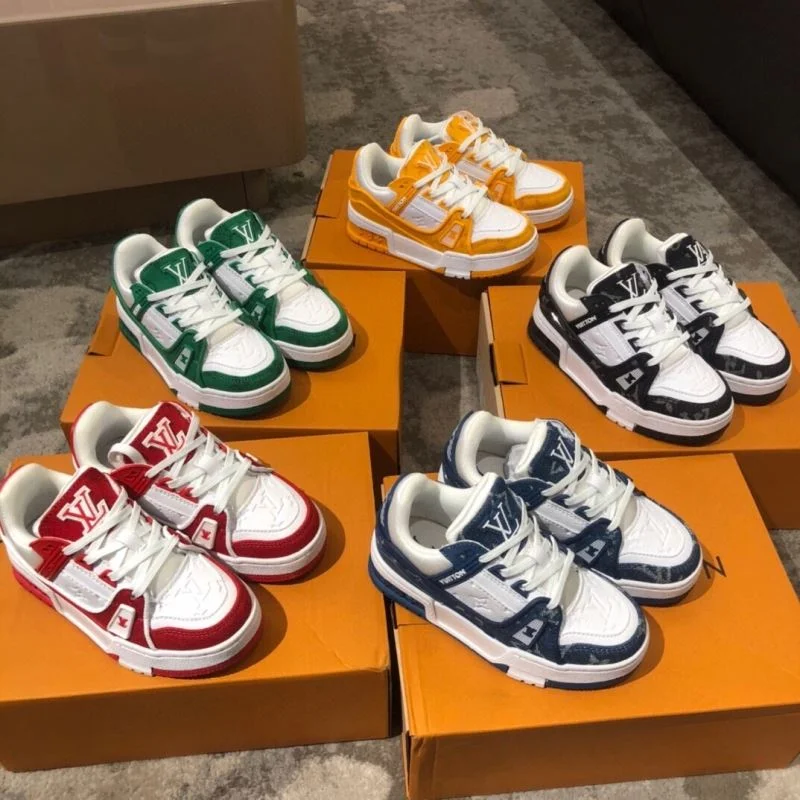 EyeCatching LOUIS VUITTON SHOES 30159