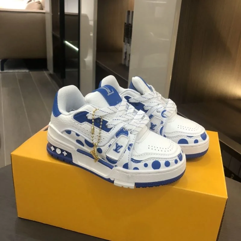 StreetReady LOUIS VUITTON SHOES 30146