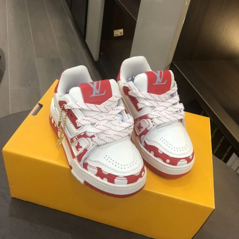 LOUIS VUITTON SHOES Soft 30153