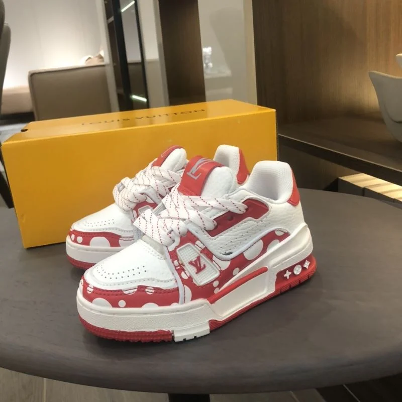 LOUIS VUITTON SHOES Soft 30153