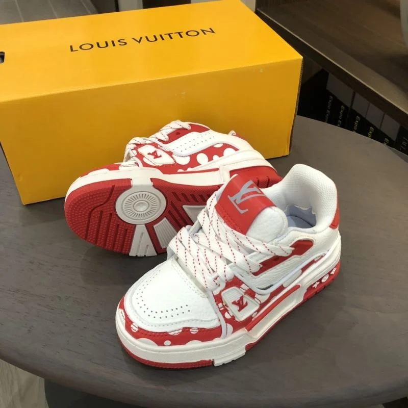 LOUIS VUITTON SHOES Soft 30153
