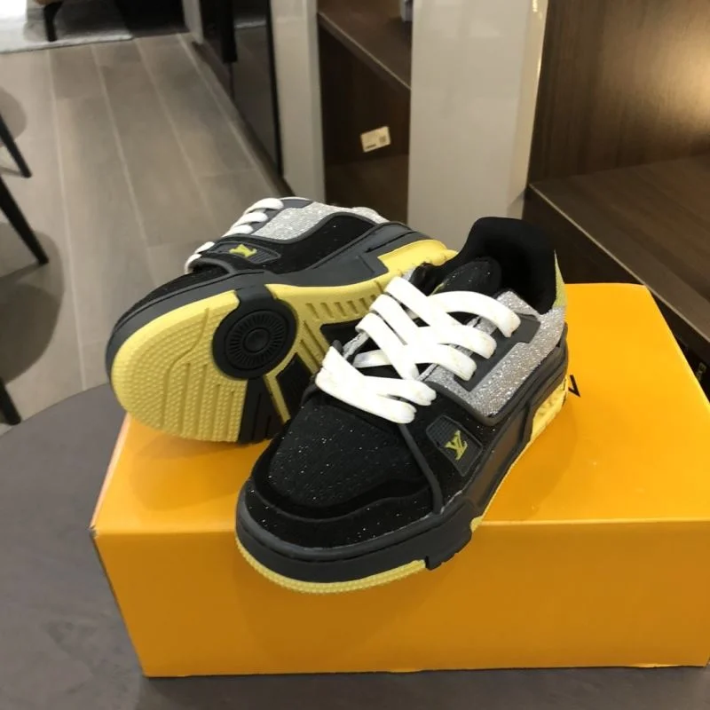 LOUIS VUITTON SHOES Efficient 30145