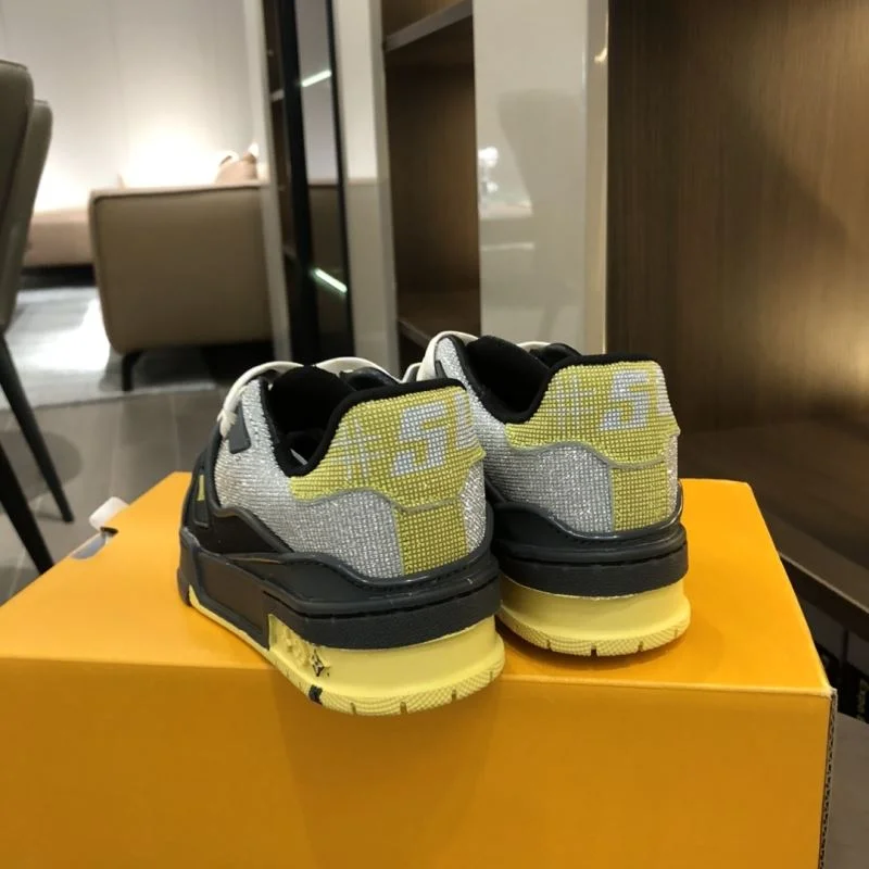 LOUIS VUITTON SHOES Efficient 30145