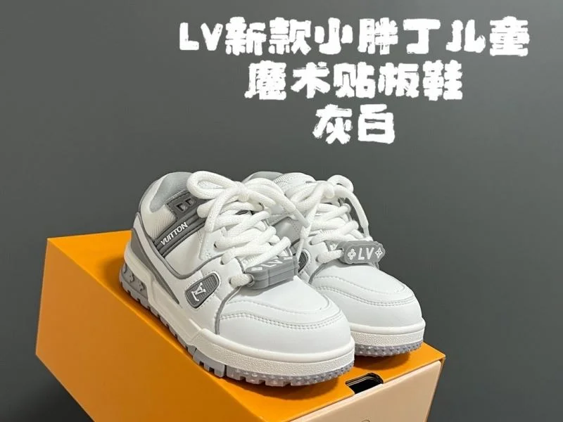 LOUIS VUITTON SHOES Sophisticated 28525