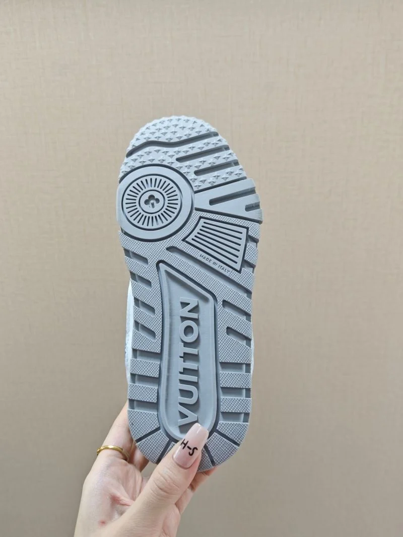 LOUIS VUITTON SHOES Unisex 28804
