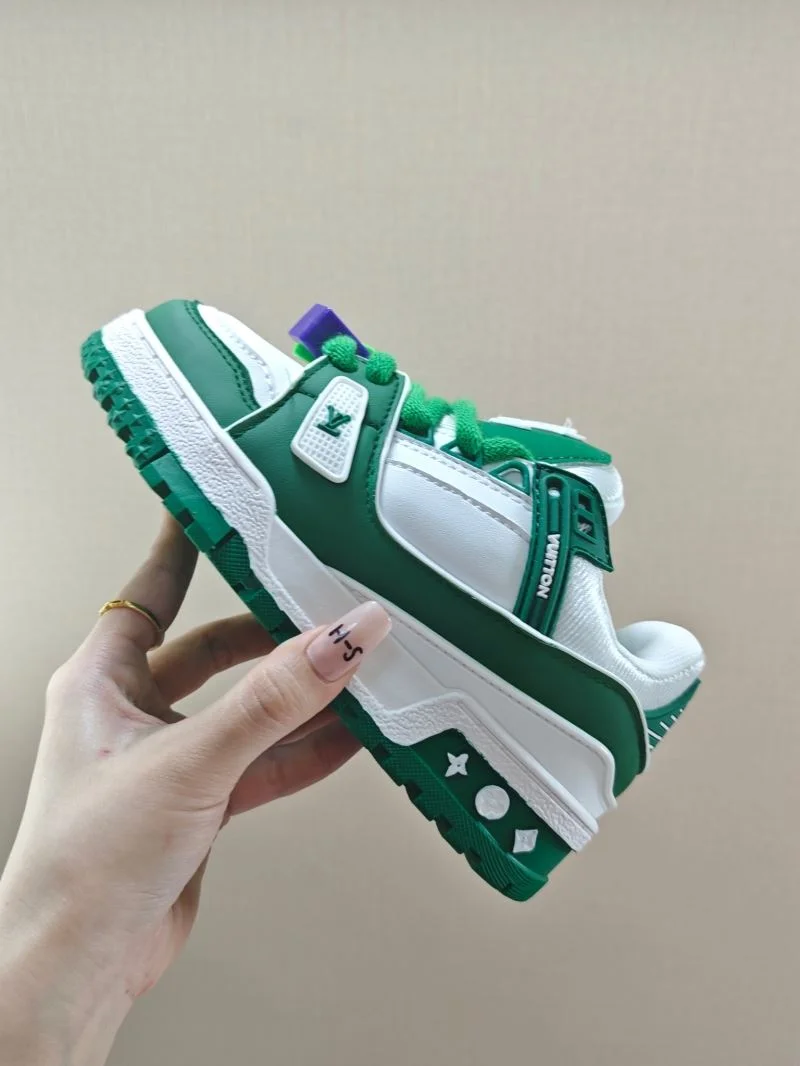 Comfortable LOUIS VUITTON SHOES 28803