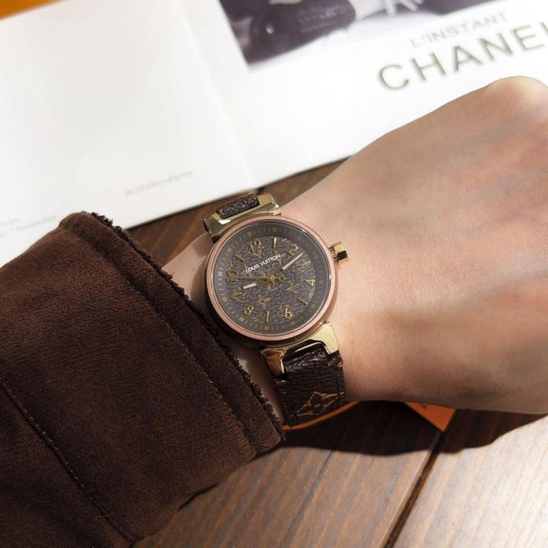 LOUIS VUITTON Watches Sporty 189985