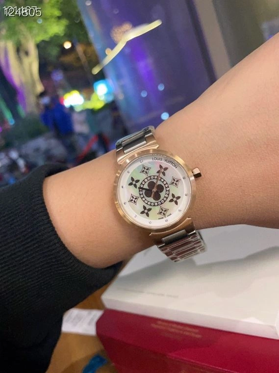 FreshLook LOUIS VUITTON Watches 189962