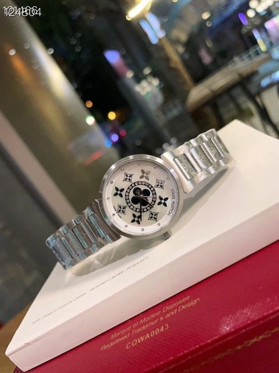 SunProtective LOUIS VUITTON Watches 189969