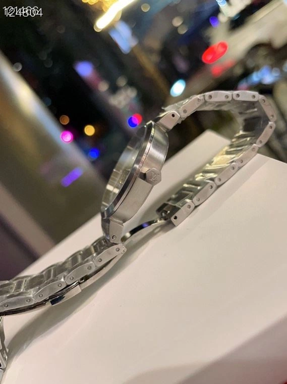 SunProtective LOUIS VUITTON Watches 189969