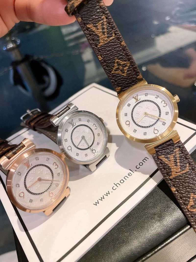 Modern LOUIS VUITTON Watches 189968