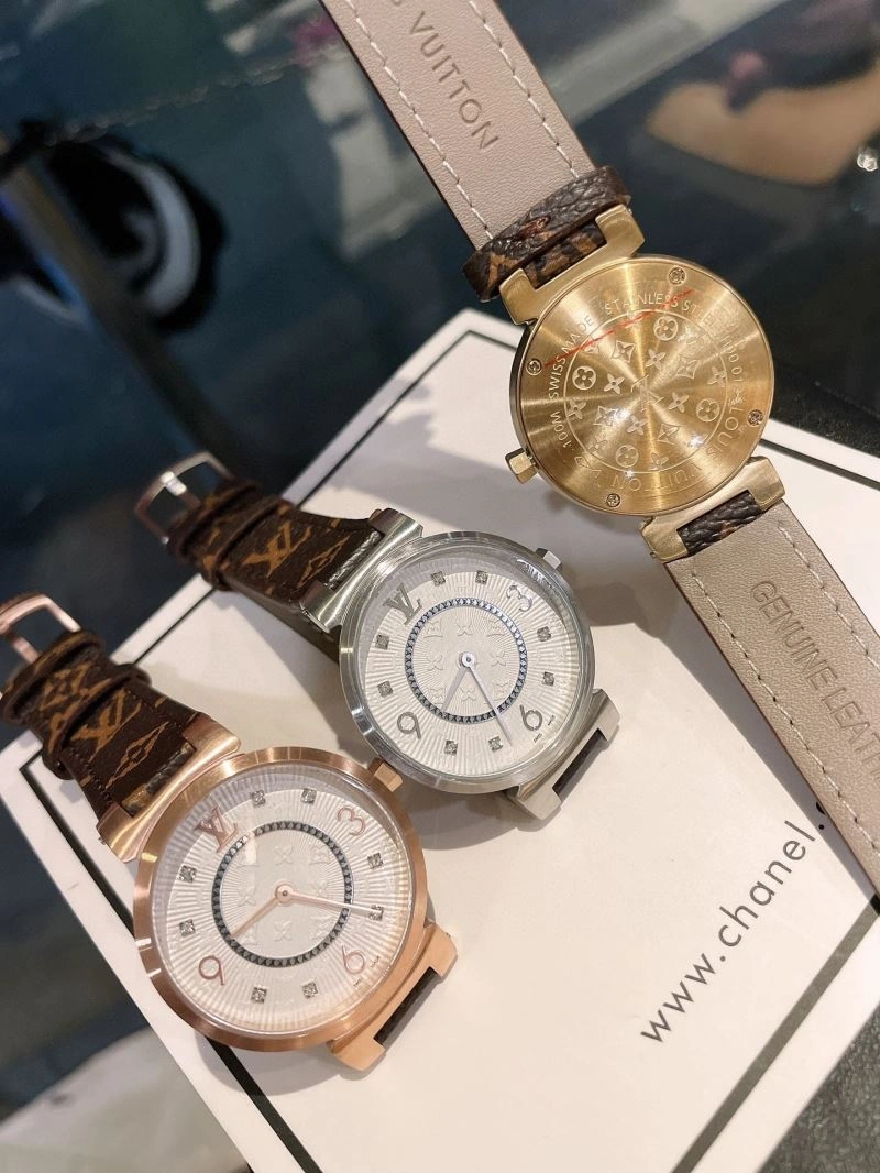 Modern LOUIS VUITTON Watches 189968