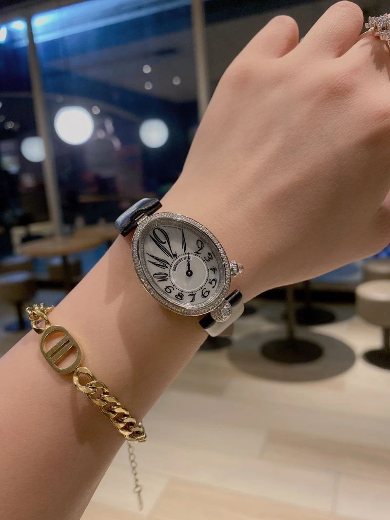 LOUIS VUITTON Watches OnTrend 189970
