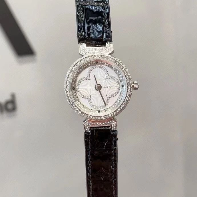 LOUIS VUITTON Watches Elegant 189978