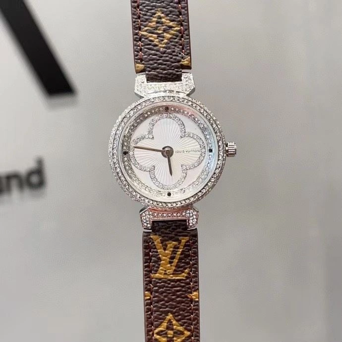 LOUIS VUITTON Watches Elegant 189978