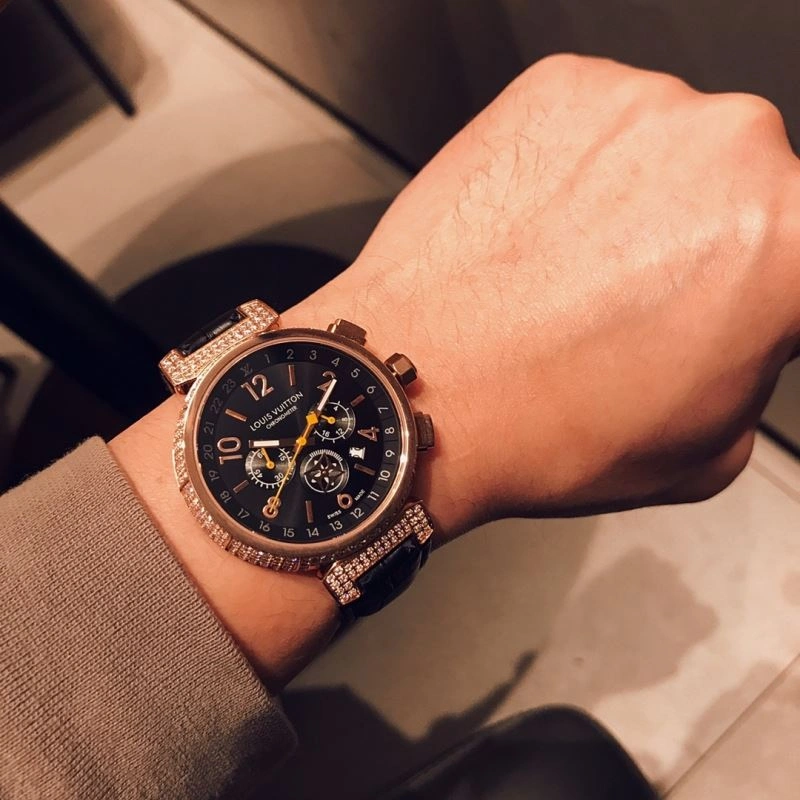 LOUIS VUITTON Watches Breathable 189964