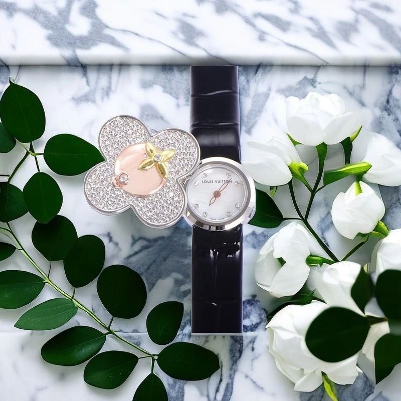 Lightweight LOUIS VUITTON Watches 189955