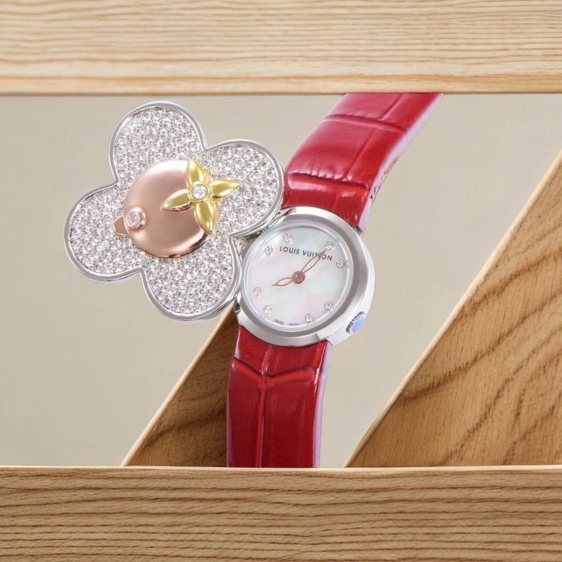 EyeCatching LOUIS VUITTON Watches 189954