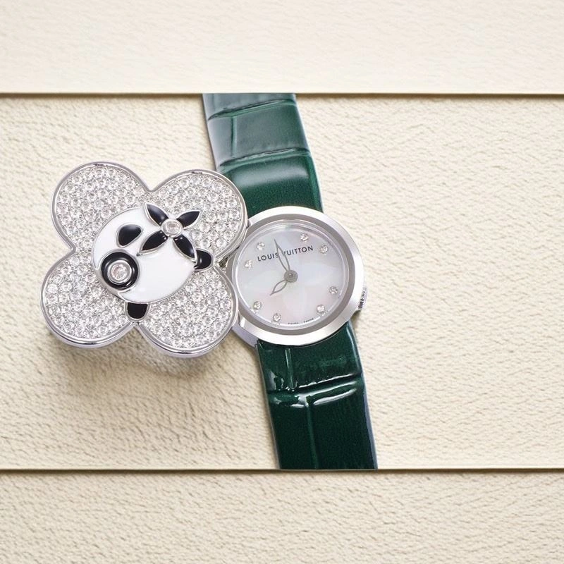 Refined LOUIS VUITTON Watches 189950