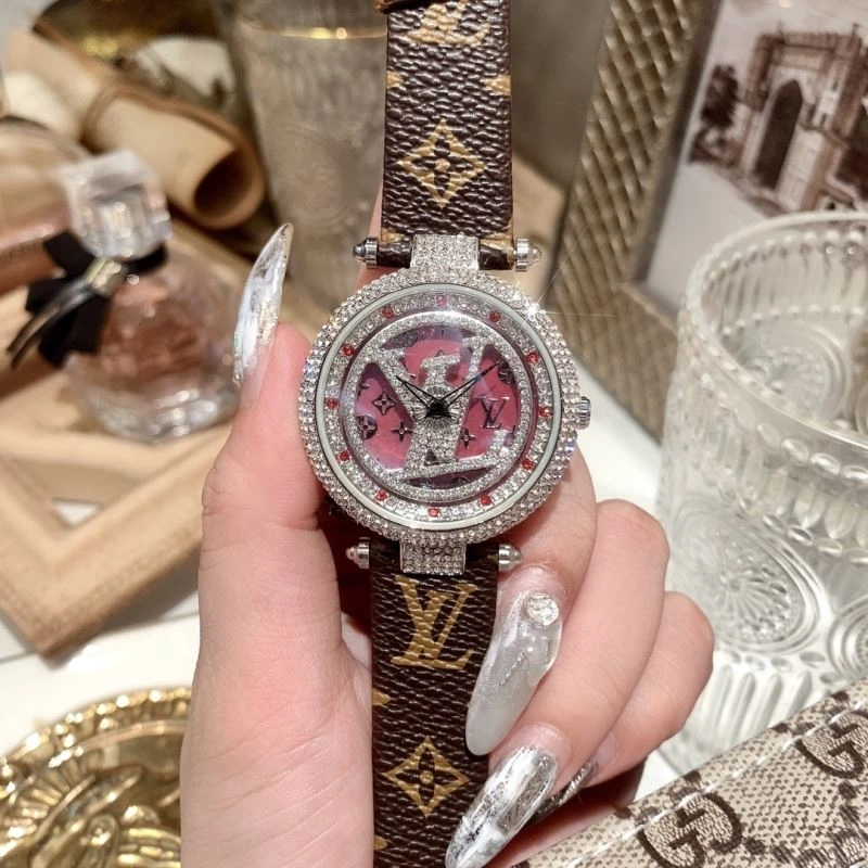 LOUIS VUITTON Watches FashionForward 189938