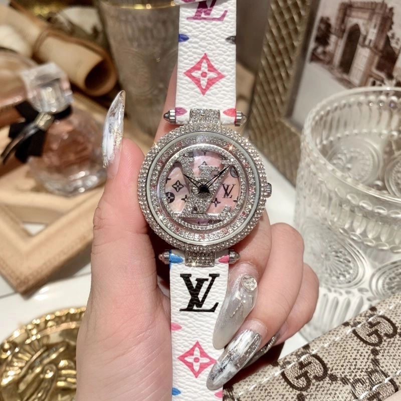 LOUIS VUITTON Watches FashionForward 189938
