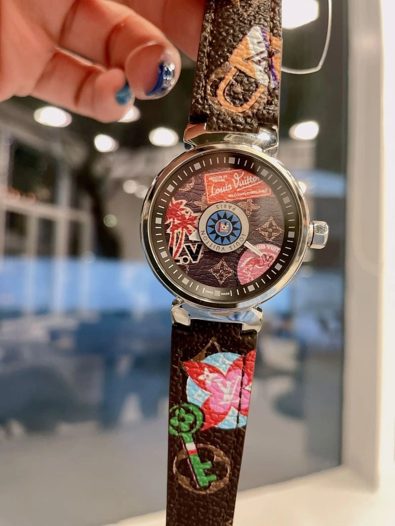 LOUIS VUITTON Watches Seasonal 189929