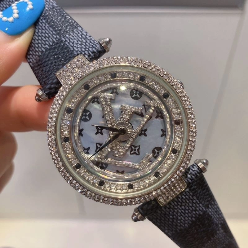 LOUIS VUITTON Watches Unique 189936