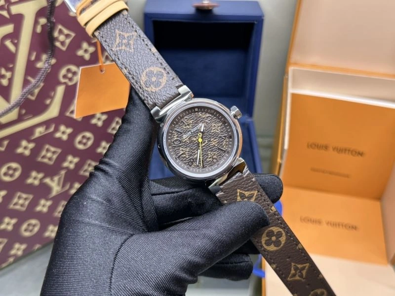 LOUIS VUITTON Watches Neat 189928