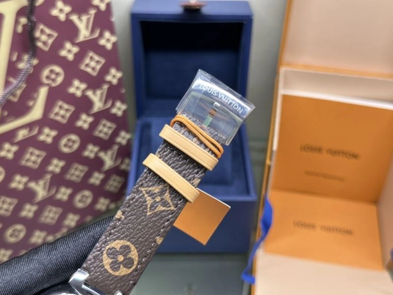 LOUIS VUITTON Watches Neat 189928