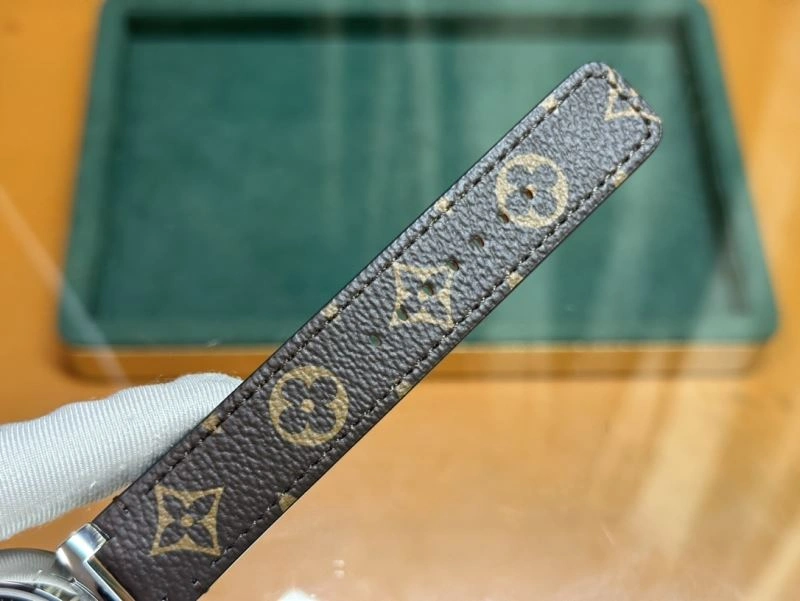 Durable LOUIS VUITTON Watches 189914