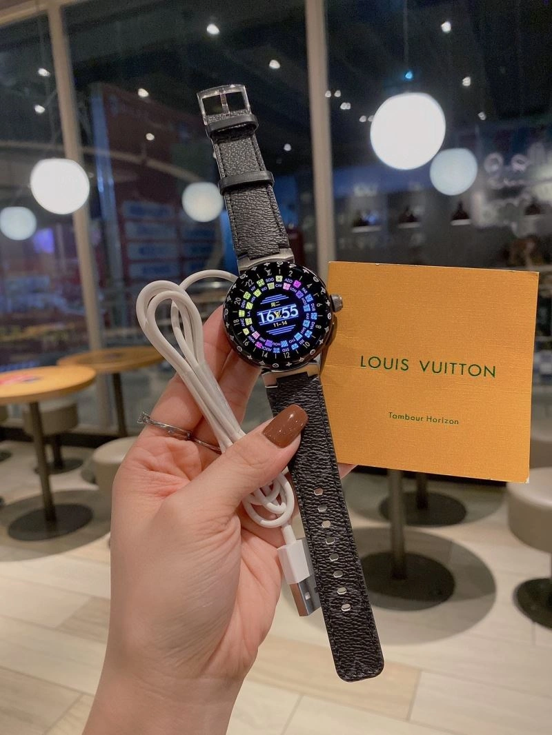 SmartChoice LOUIS VUITTON Watches 189912