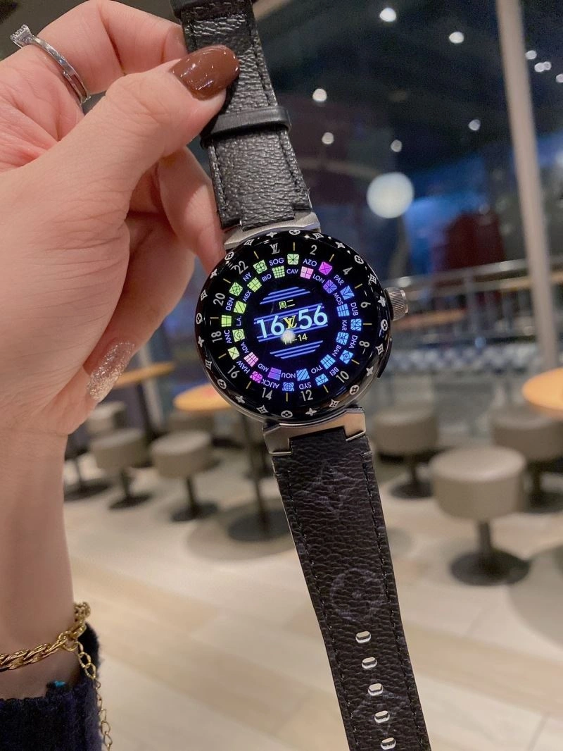 SmartChoice LOUIS VUITTON Watches 189912