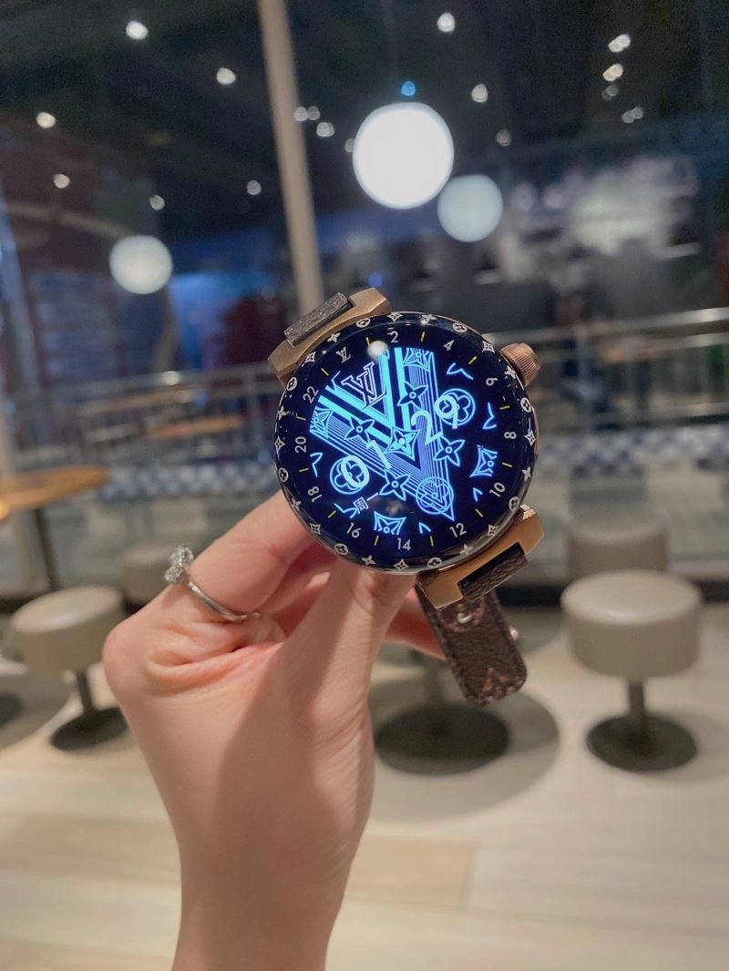 LOUIS VUITTON Watches Breathable 189910