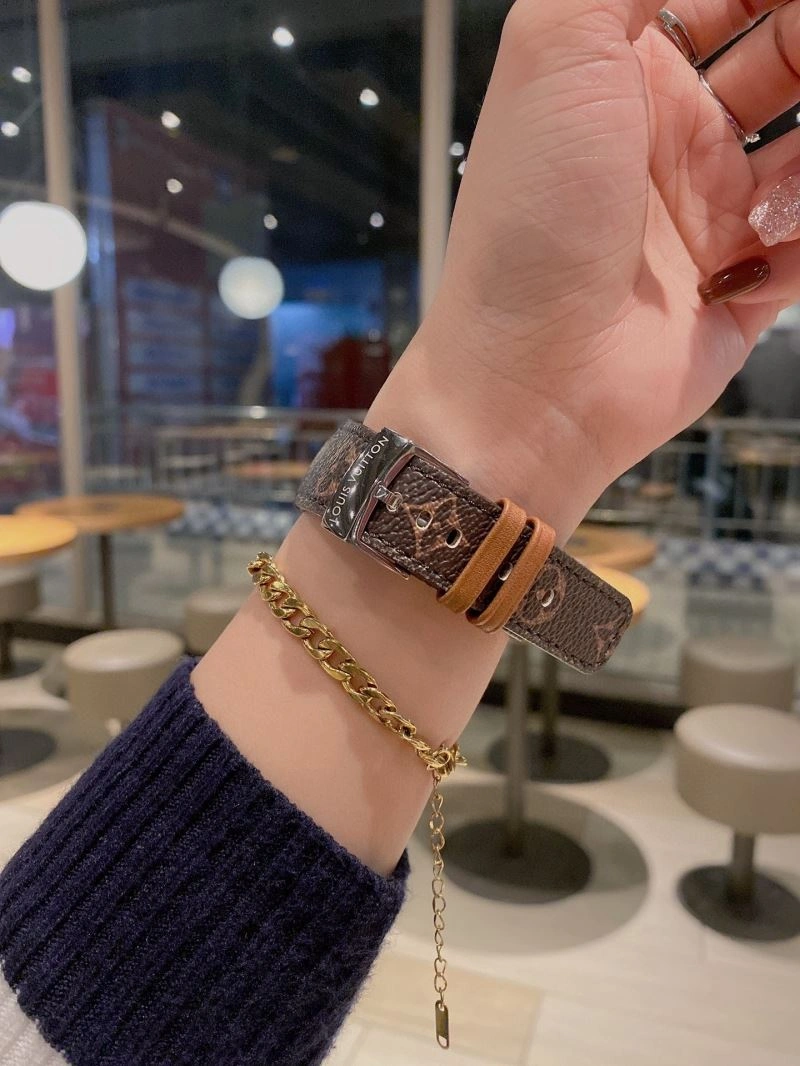 LOUIS VUITTON Watches Breathable 189910