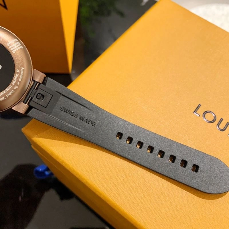 LOUIS VUITTON Watches RelaxedFit 189909