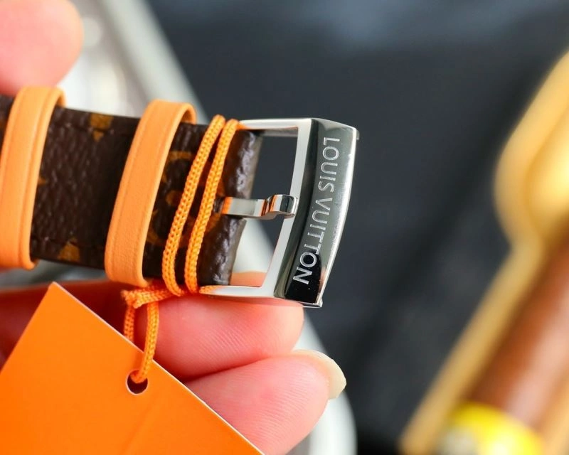 LOUIS VUITTON Watches Sustainable 189906