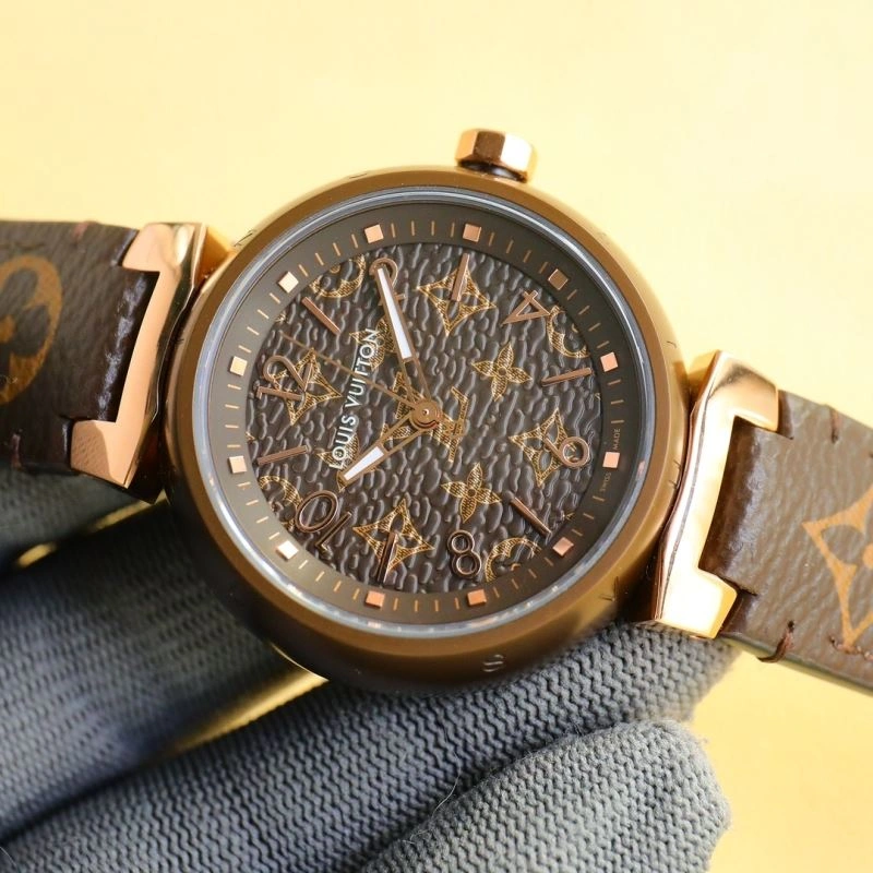 LOUIS VUITTON Watches Durable 189904