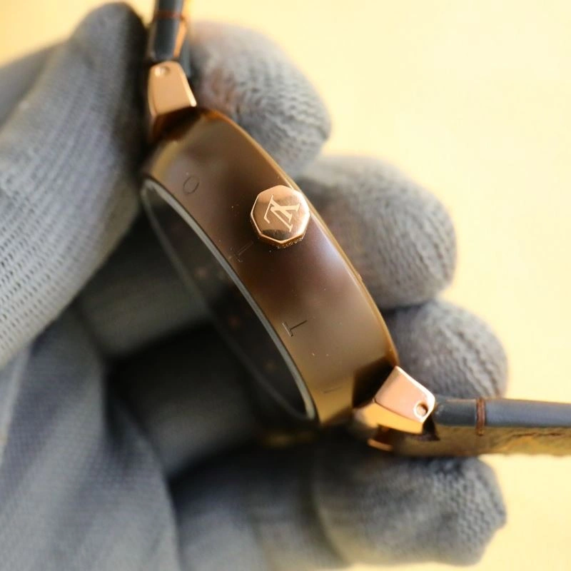 LOUIS VUITTON Watches Durable 189904
