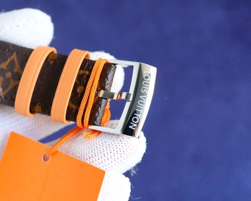 LOUIS VUITTON Watches Casual 189889