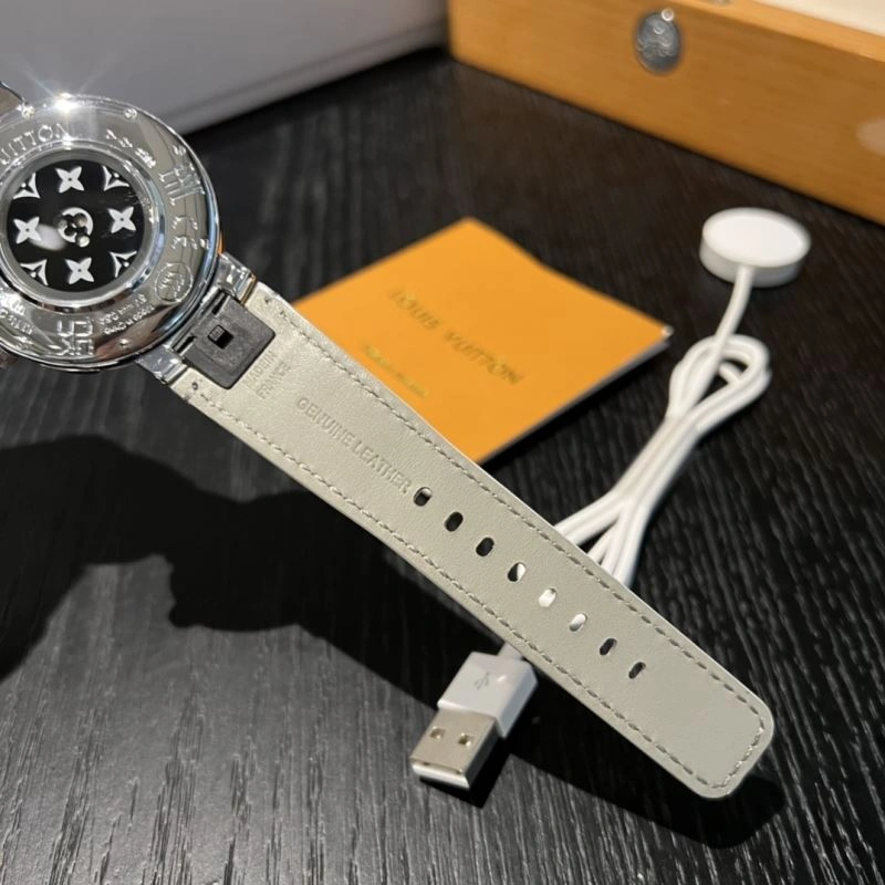 ZipUp LOUIS VUITTON Watches 189884