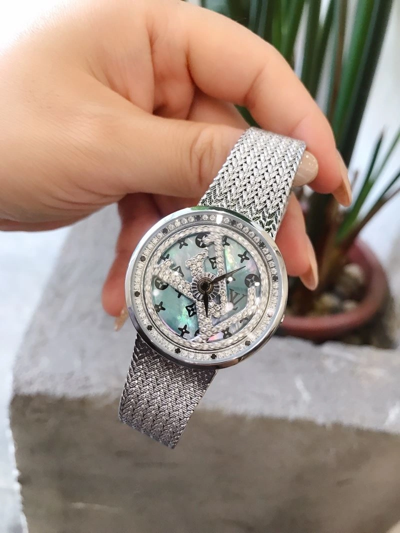 LOUIS VUITTON Watches UrbanChic 189880